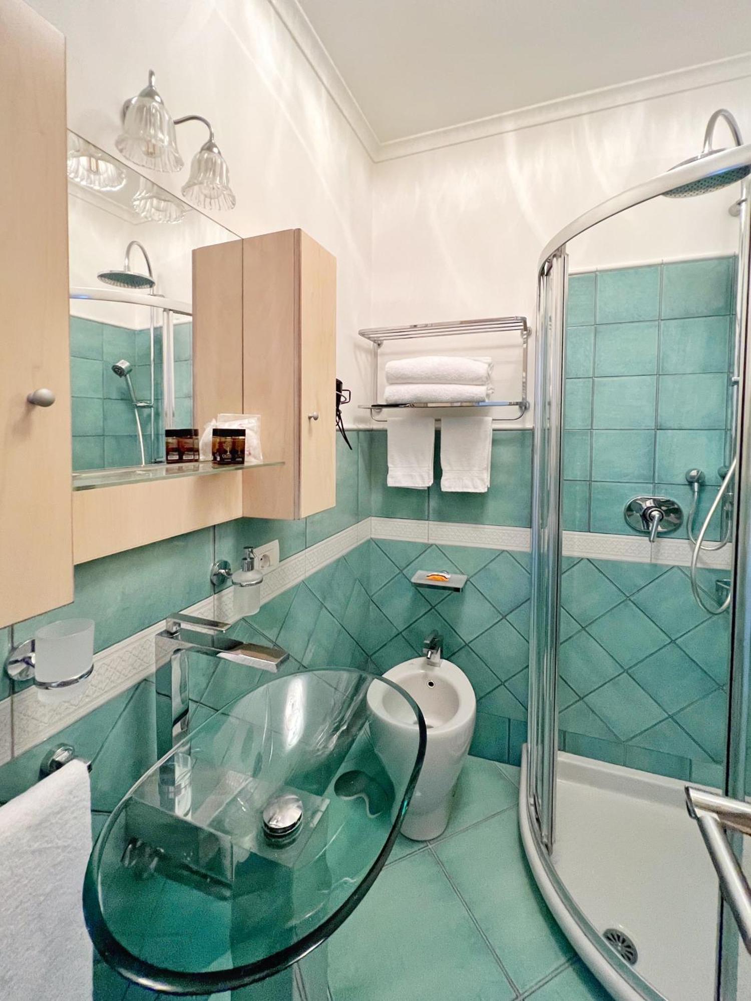 Отель Casa Adelaide Капри Номер фото
